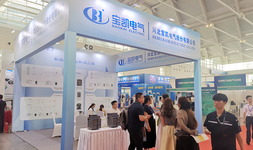 暴击行业天花板！jinnianhui今年会电气硬核技术亮相天津清洁能源展，引央视记者及能源产业巨头现场“挖宝”